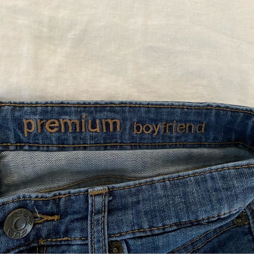 GAP Women’s Premium Boyfriend Ankle Jeans Size 6/28R - Picture 4 of 7